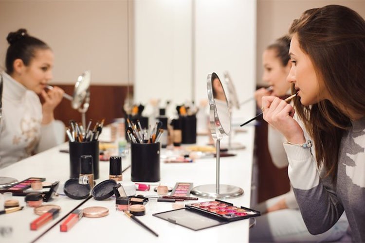 How to Shop Smart at Beauty Sales: Tips for Getting the Best Discounts