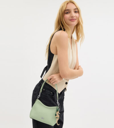 Coach AU Featured Image